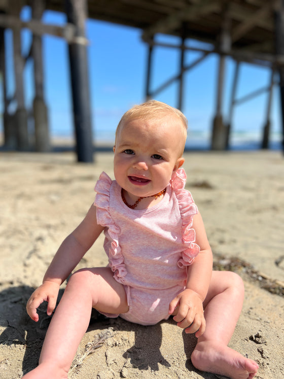 Soft ribbed ruffle  baby bloomer in pink