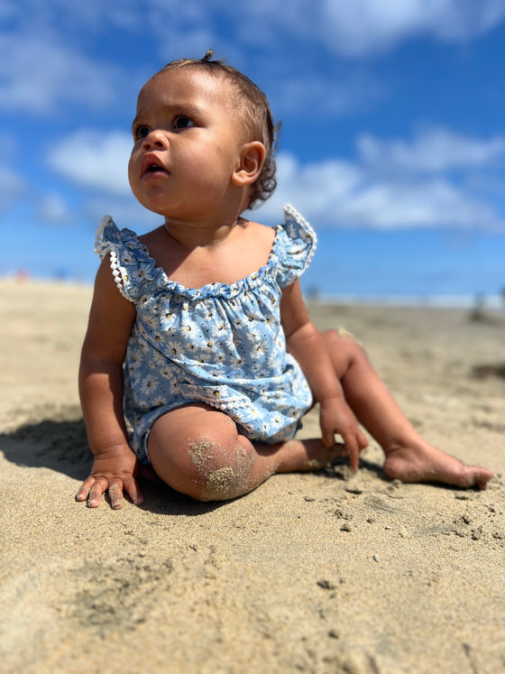 Blue daisy print baby bubble