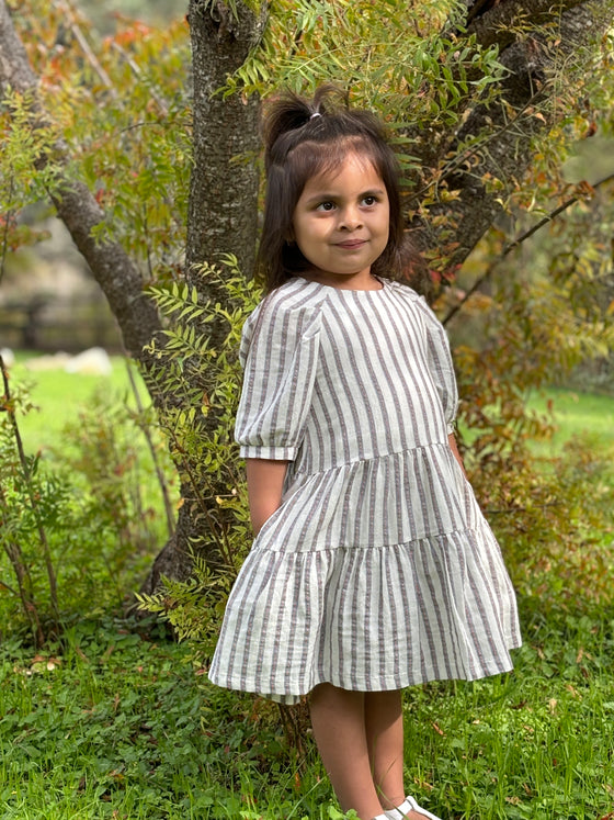 Willlow Dress in Bohemian Gray