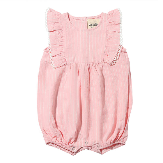 The Poppy Bubble in pink is a darling outfit for toddlers, featuring delicate ruffle sleeves and a soft, breathable fabric perfect for warm weather. Its charming design and versatile color make it a lovely addition to any little one’s wardrobe, ideal for playdates, outings, or family events.
