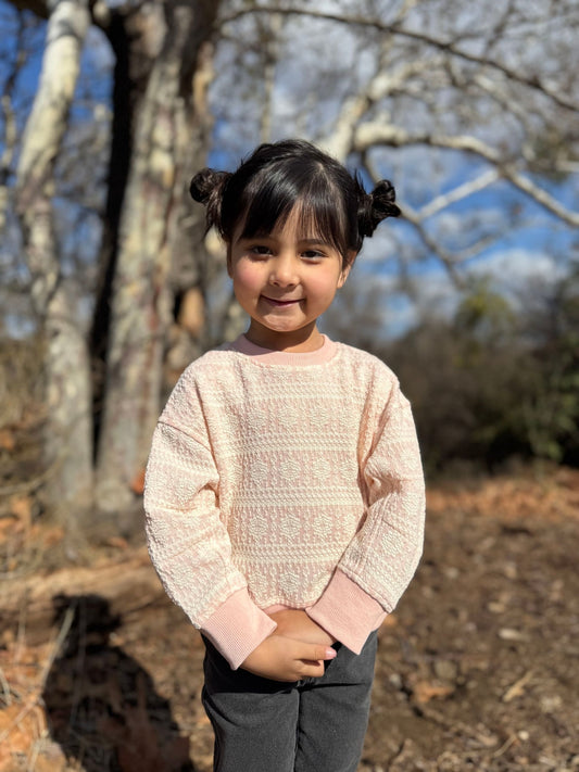 Myla Sweatshirt in Pink Snowflake