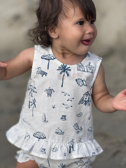 sierra set in navy beach scene