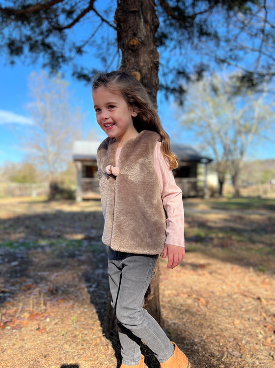 Mae vest in brown
