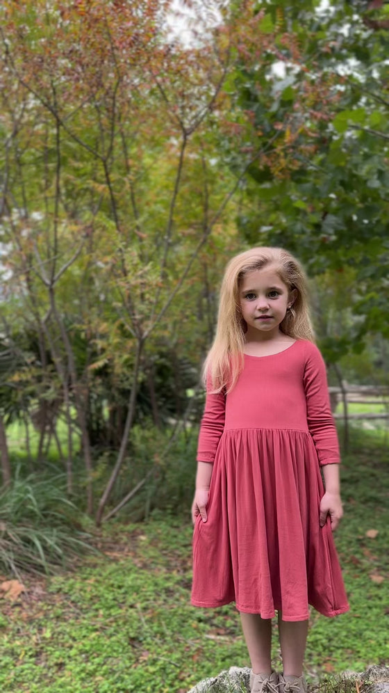 Teagan Dress Reversible in Oatmeal and Pumpkin