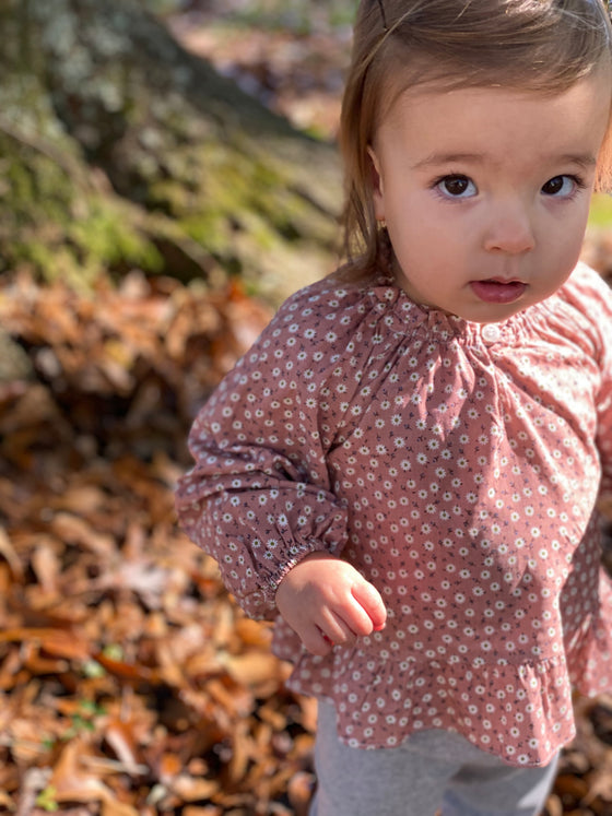 avery blouse in rose floral