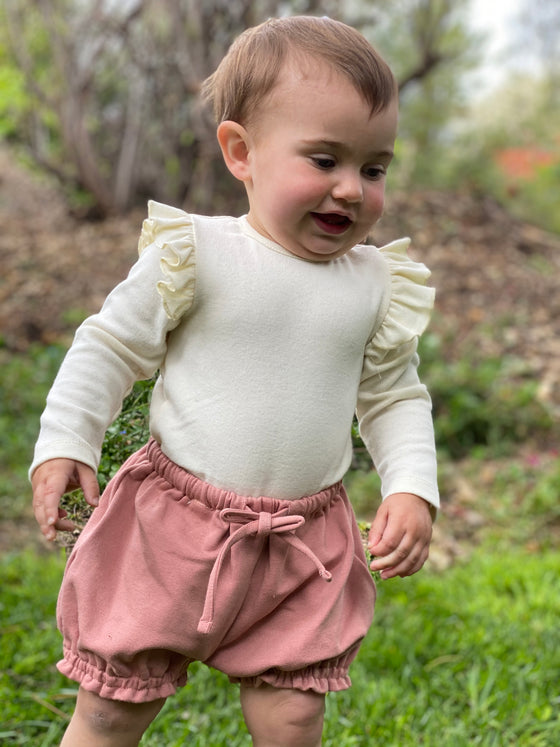 thea bloomer in rose