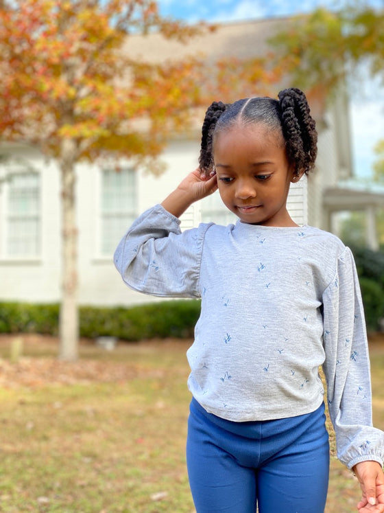 gigi blouse in grey dandelion